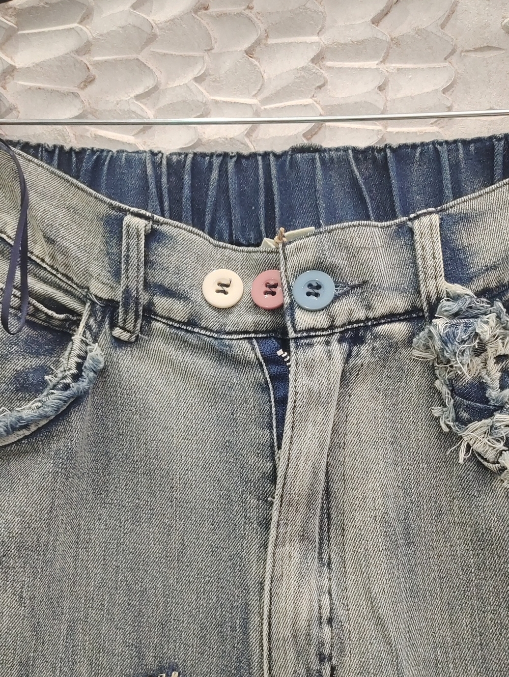 Embroidered Patchwork Vintage Wash Women’s Jeans - Blue - Picture 7 of 8